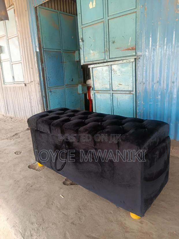 Ottoman Black Velvet, 4ft With Storage. - thumbnail 2