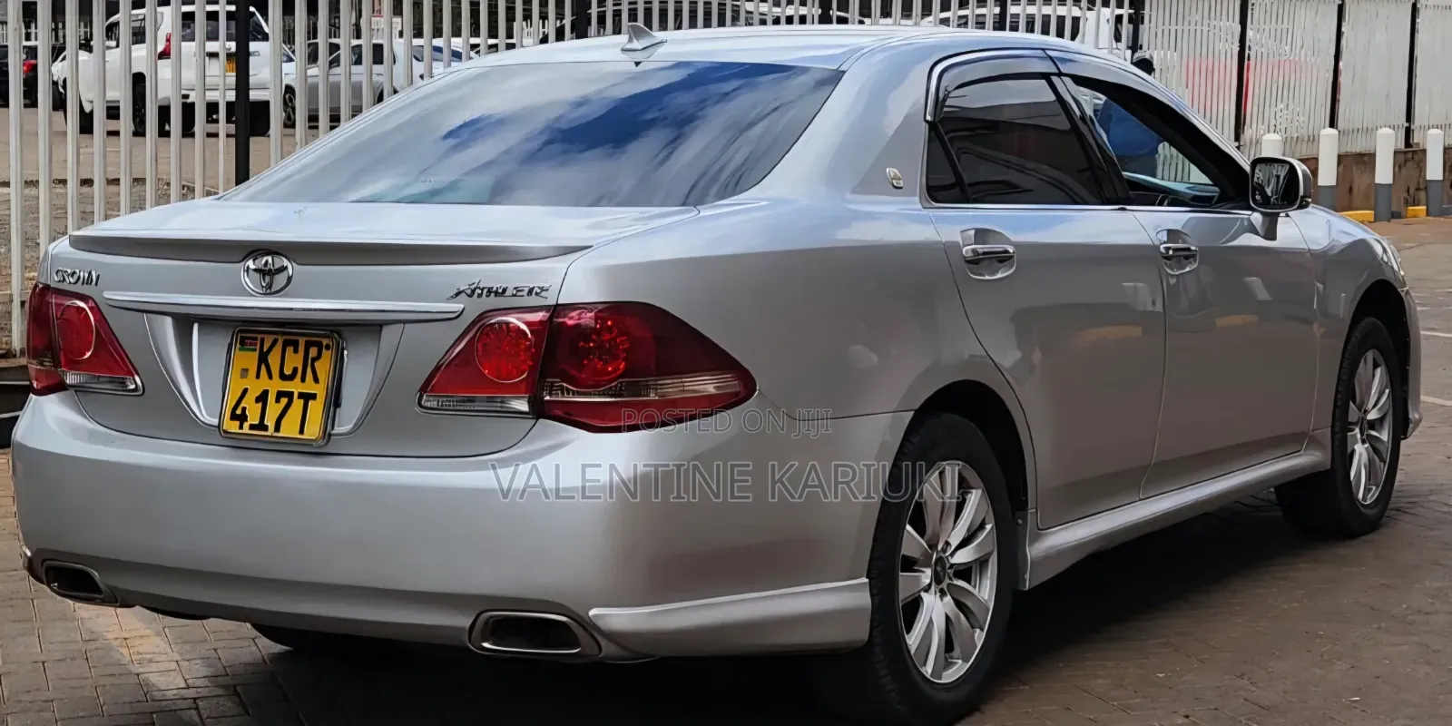 Toyota Crown 2011 Silver