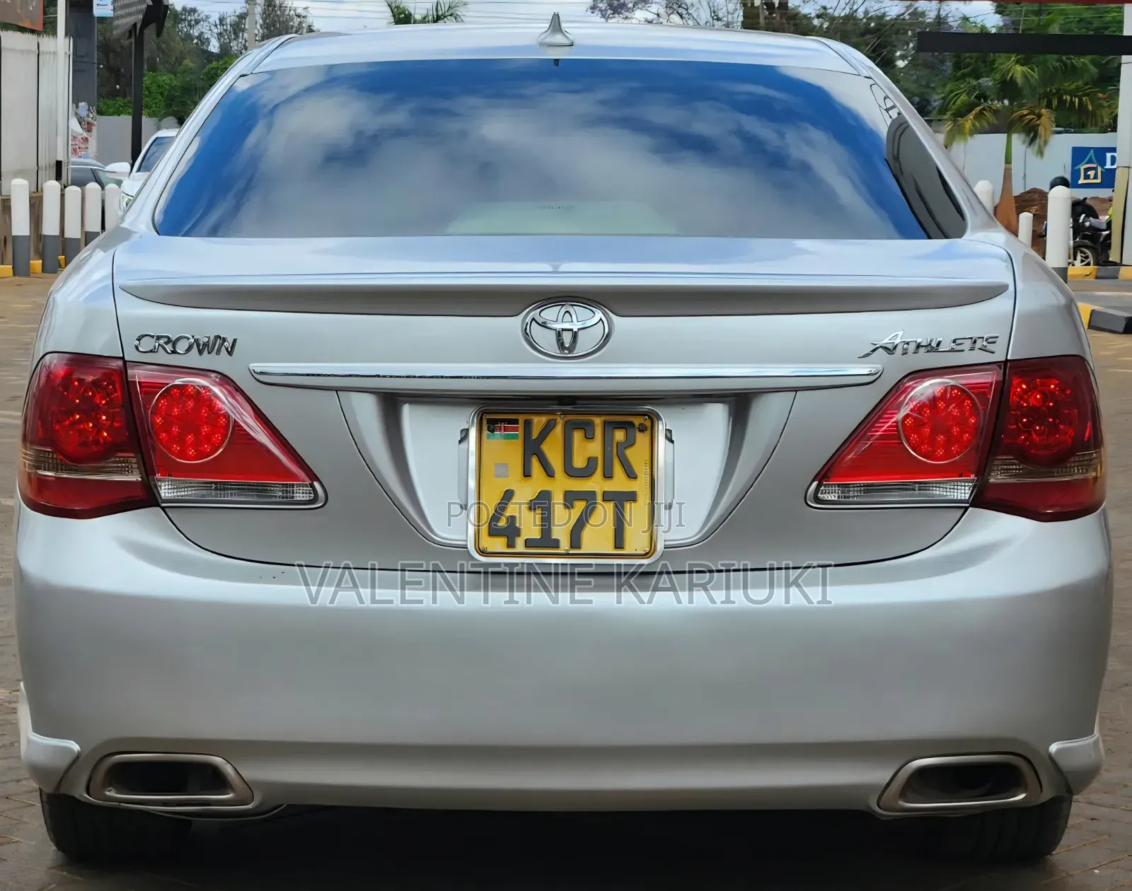 Toyota Crown 2011 Silver