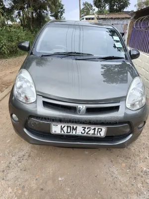 Toyota Passo 2015 Gray