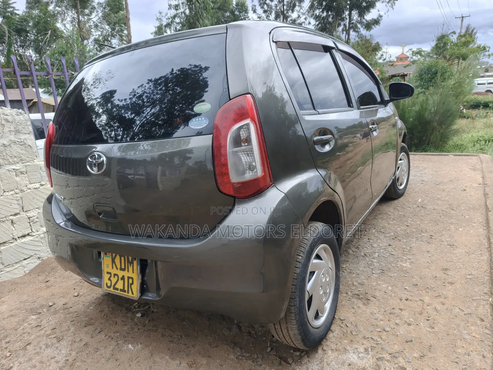 Toyota Passo 2015 Gray