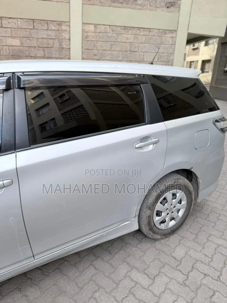 Toyota Wish 2013 Silver