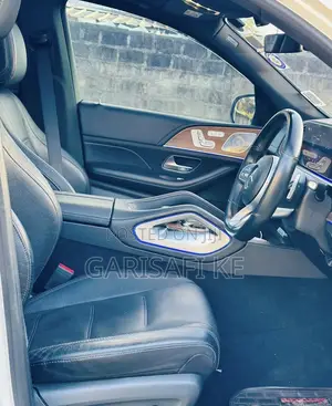 Mercedes-Benz GLE-Class 2019 White