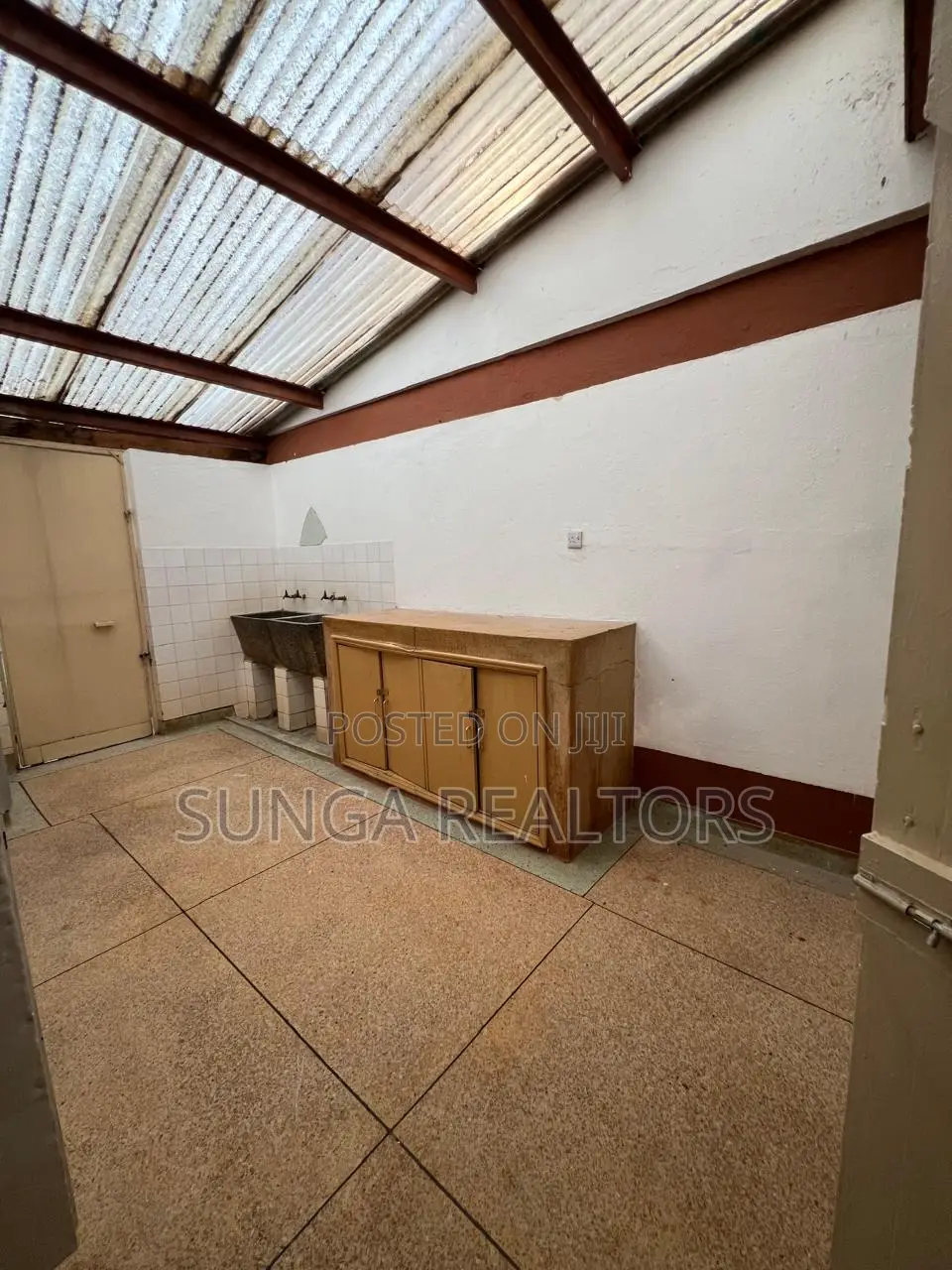 1bdrm Bungalow in Loresho for rent