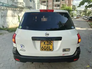 Nissan Advan 2017 White