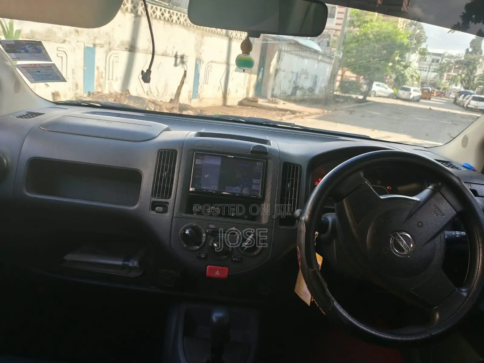 Nissan Advan 2017 White