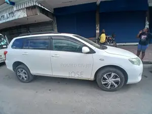 Toyota Corolla 2010 White