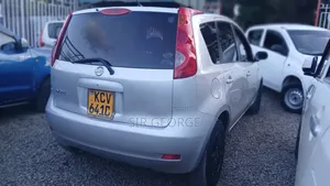 Nissan Note 2012 Silver