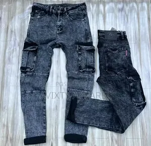 Men Premium Cargo Jeans
