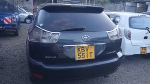 Toyota Harrier 2006 Blue