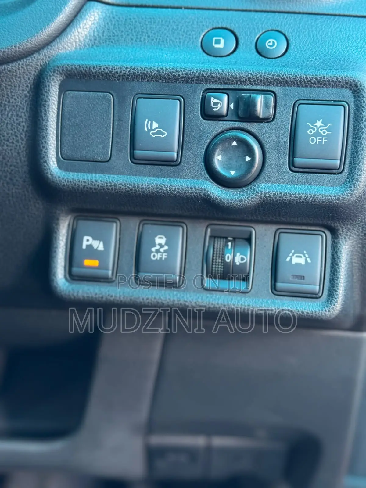 Nissan Note 1.2 Hybrid 2020 Red