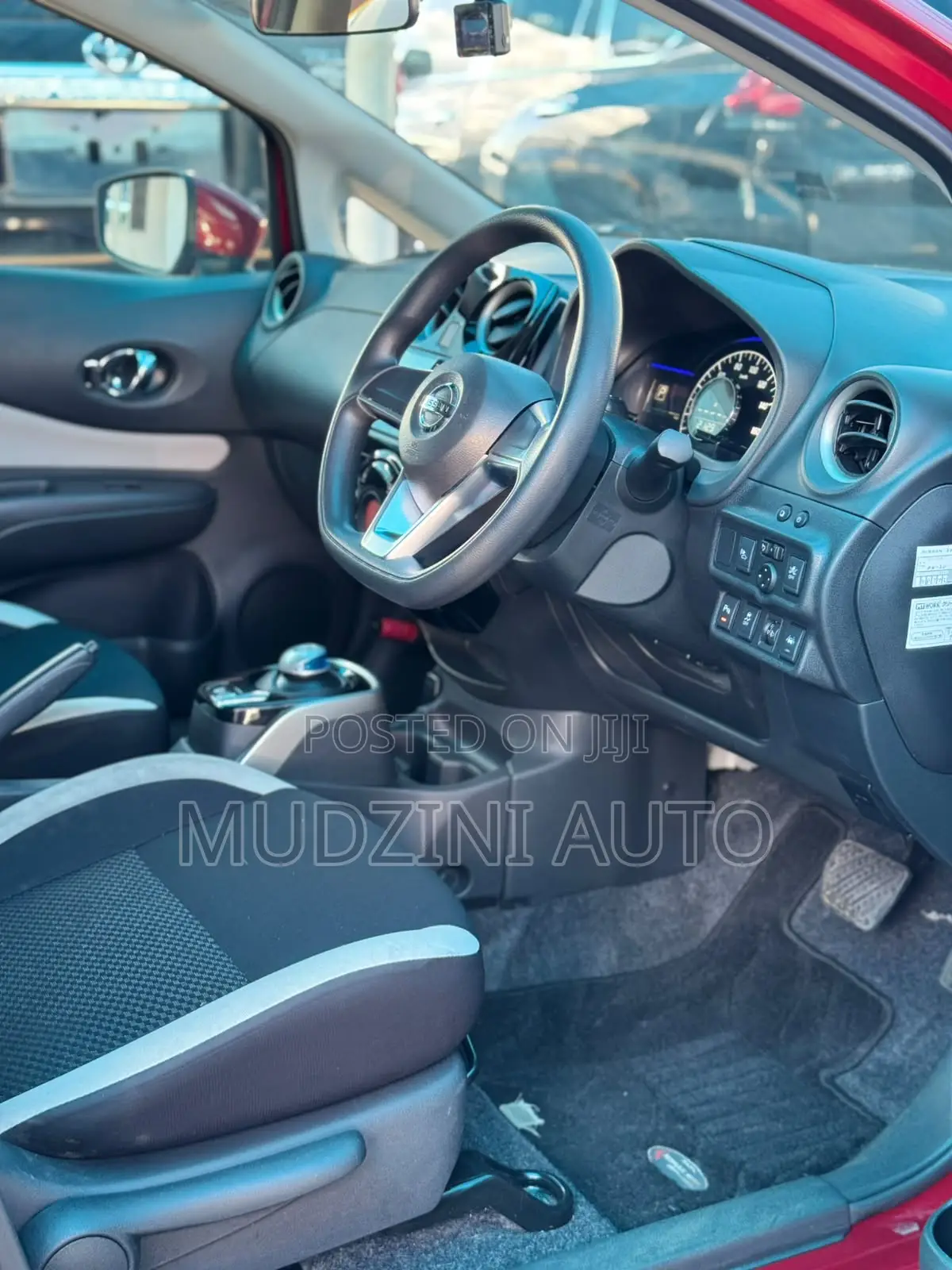 Nissan Note 1.2 Hybrid 2020 Red