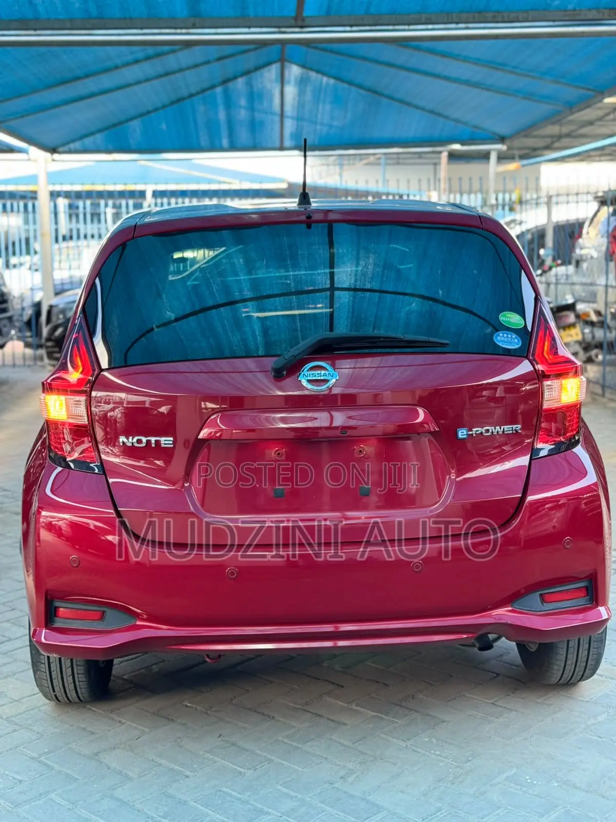 Nissan Note 1.2 Hybrid 2020 Red