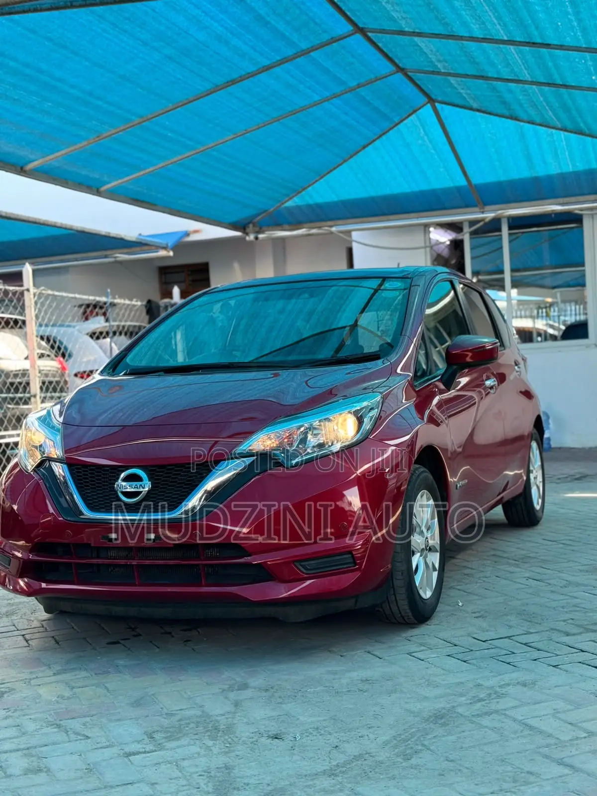 Nissan Note 1.2 Hybrid 2020 Red