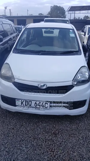 Daihatsu Mira 2017 White