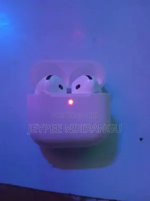 Airpods 4 Pro