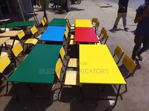 Kids 4chairs+table