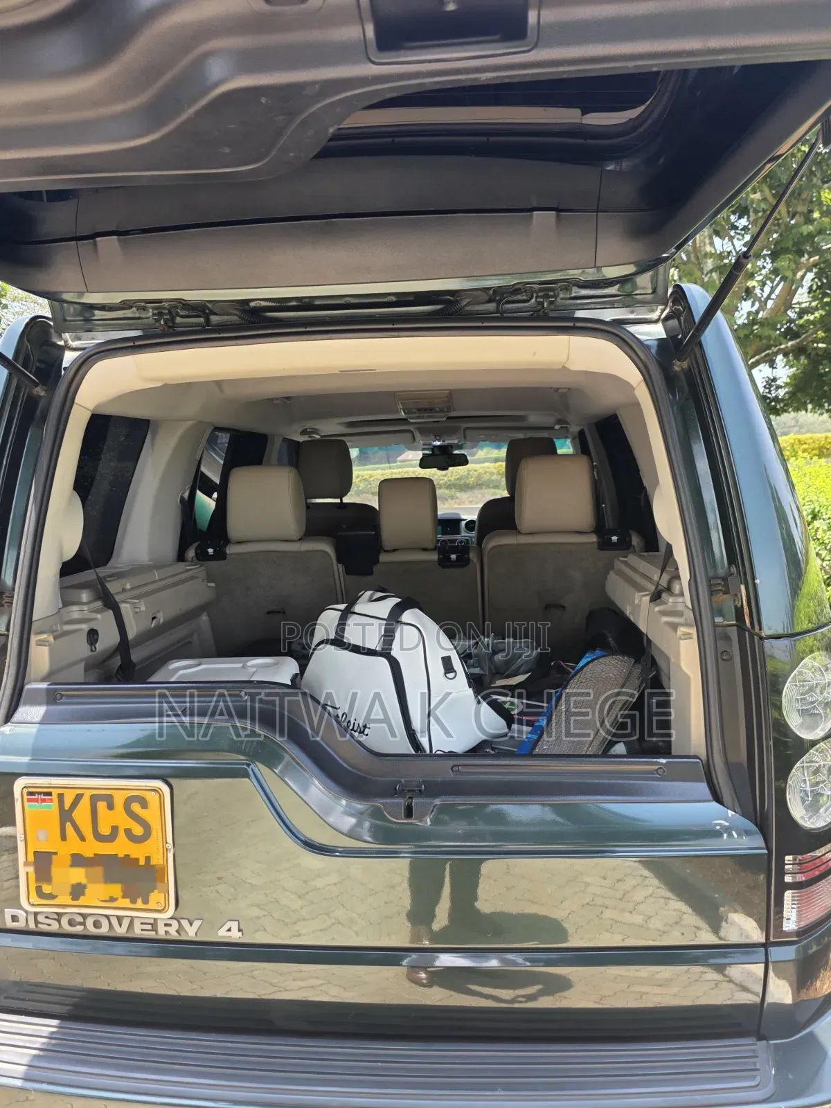 Land Rover Discovery 2012 Green