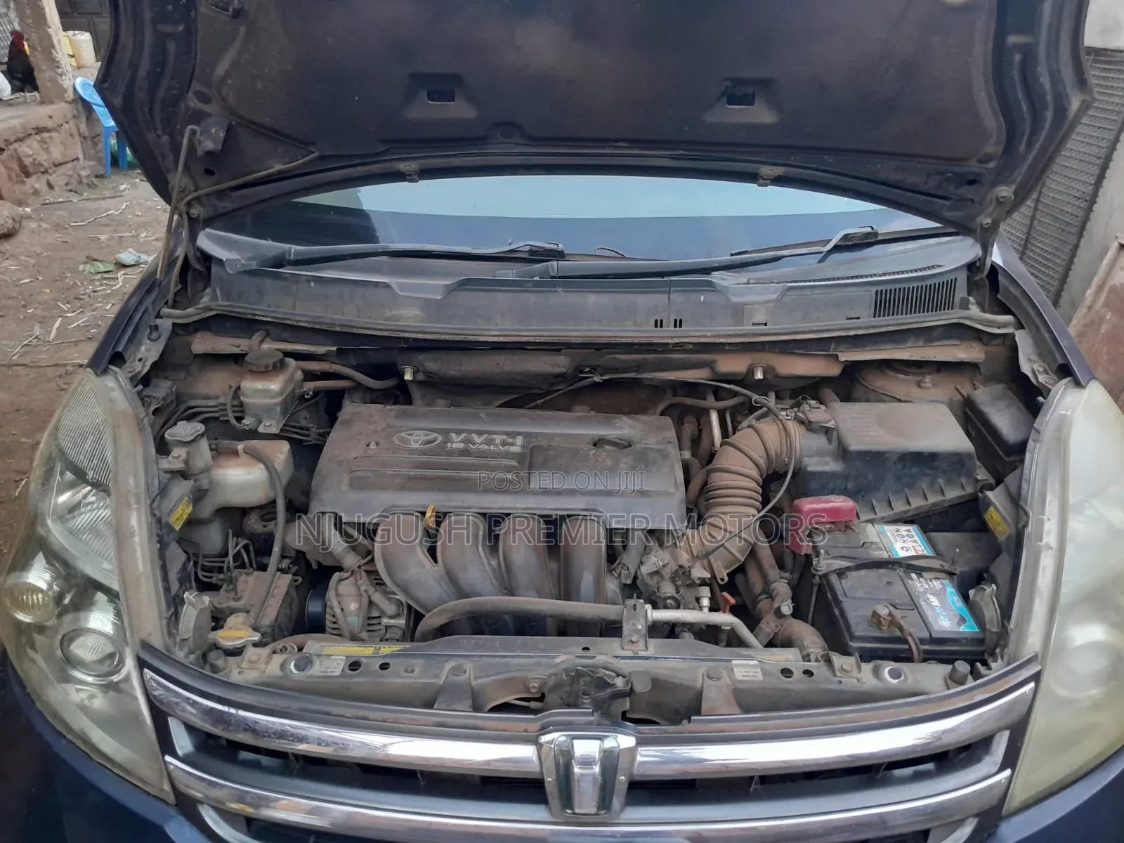 Toyota ISIS 2008 Blue