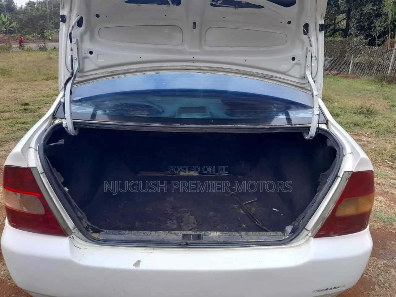 Toyota Corolla 2002 White
