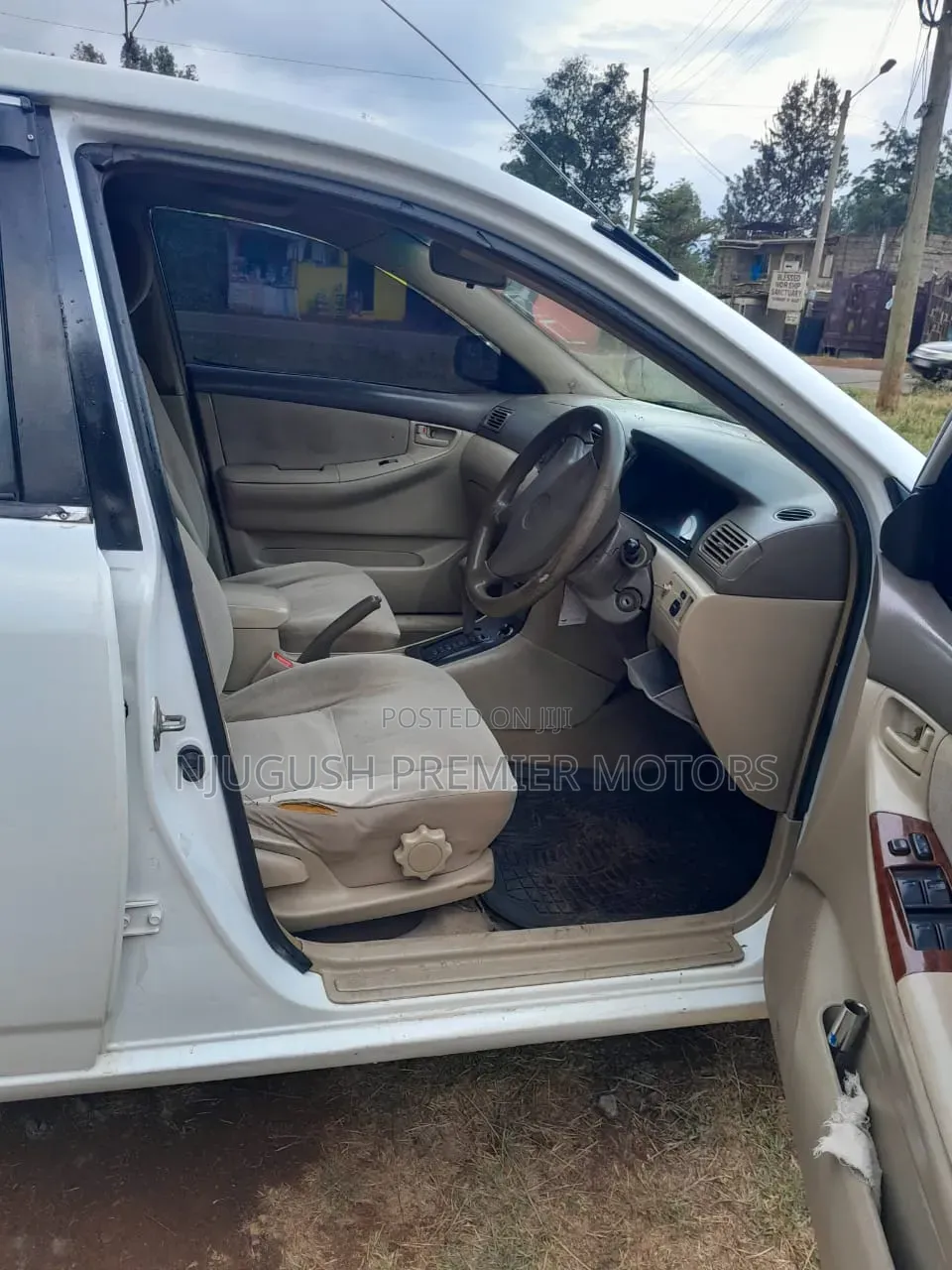 Toyota Corolla 2002 White