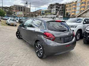 Peugeot 208 2020 Gray