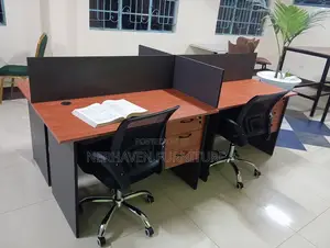 4 Person Office Workstation Desk in Nairobi