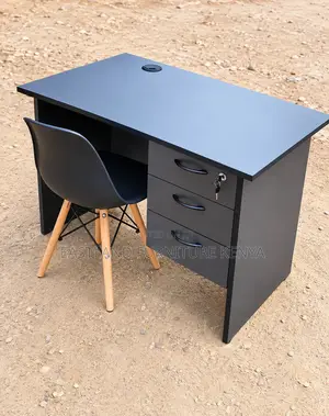 Modern Black Office Desk With 3 Lockable Drawers