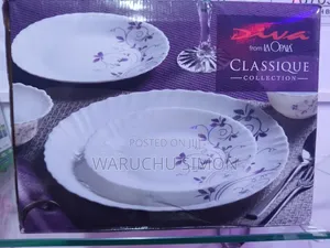 Brand New 38-PCS Diva Classique Dinner Set for Sale
