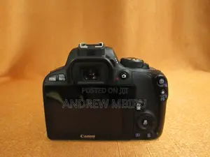 Canon Kiss X7
