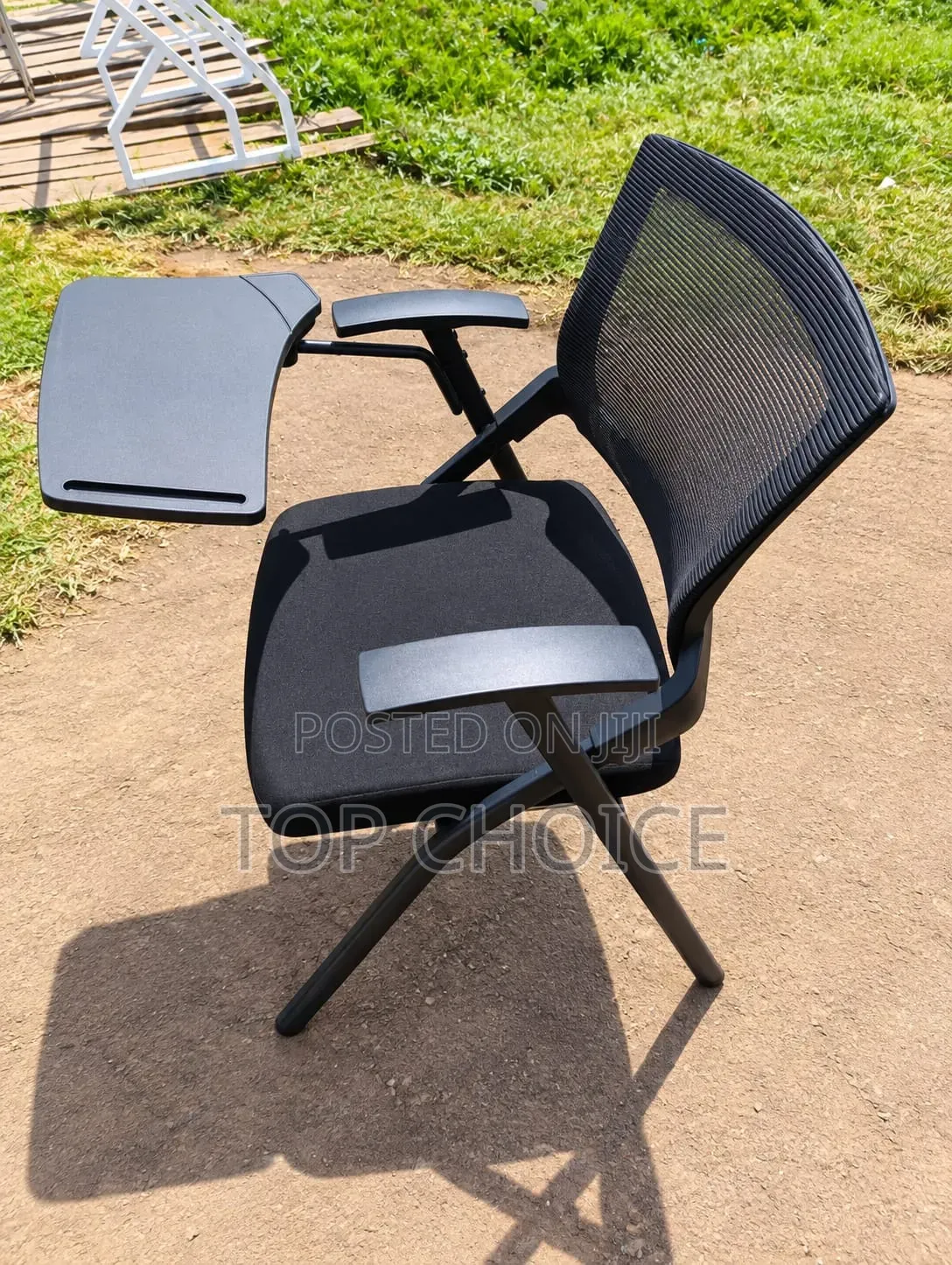 Modern Mesh Training Chair With Writing Tablet