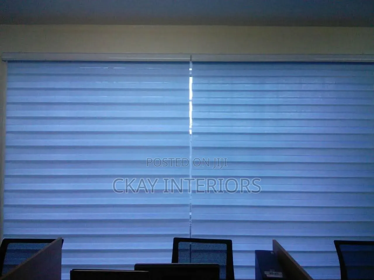 Give Ordinary Windows an Extraordinary Finish With Horizontal Blinds