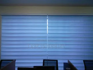 Give Ordinary Windows an Extraordinary Finish With Horizontal Blinds