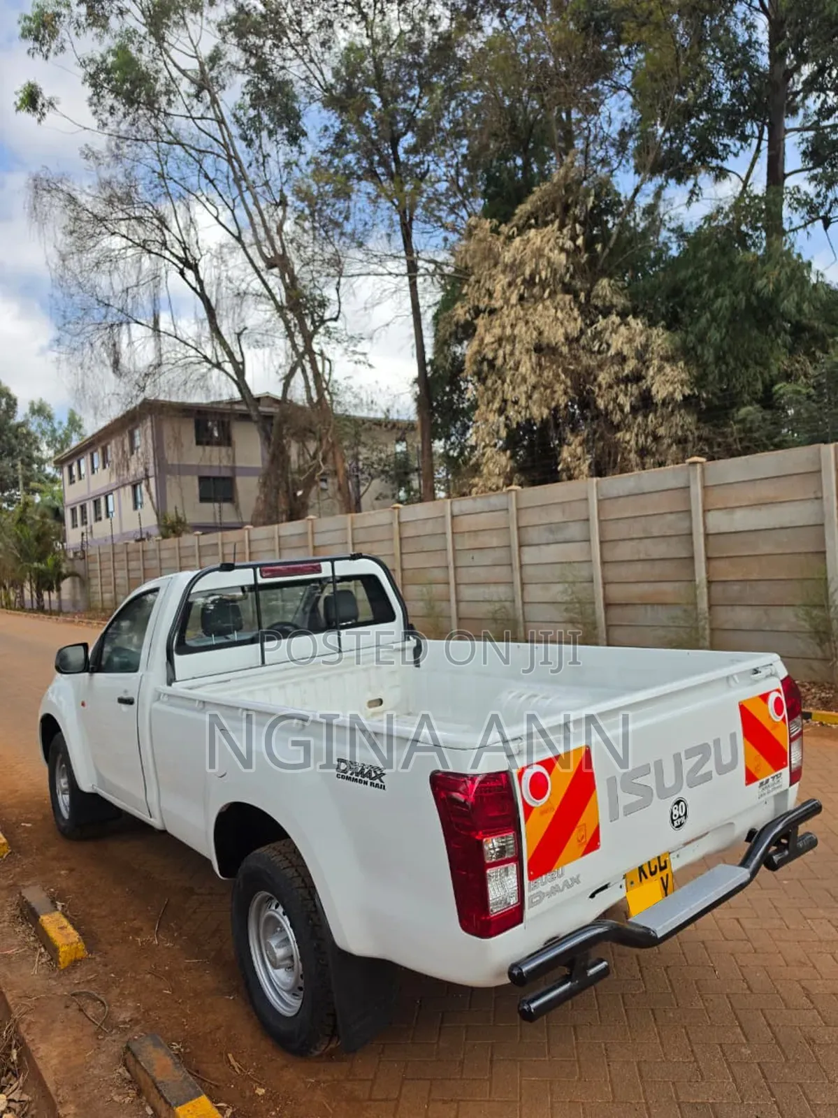 Isuzu D-MAX 2019 White