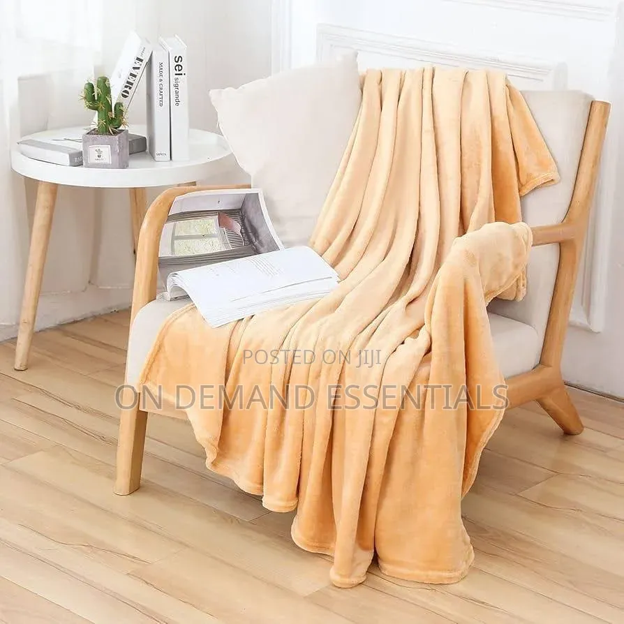 Fleece Throw Blankets Size 5*6 comfy & Warm