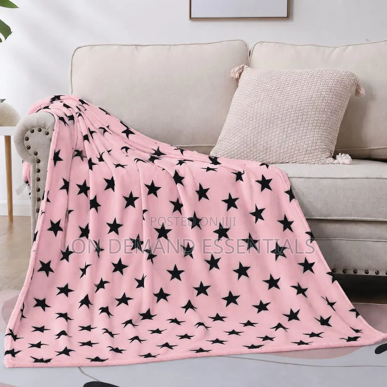 Fleece Throw Blankets Size 5*6 comfy & Warm