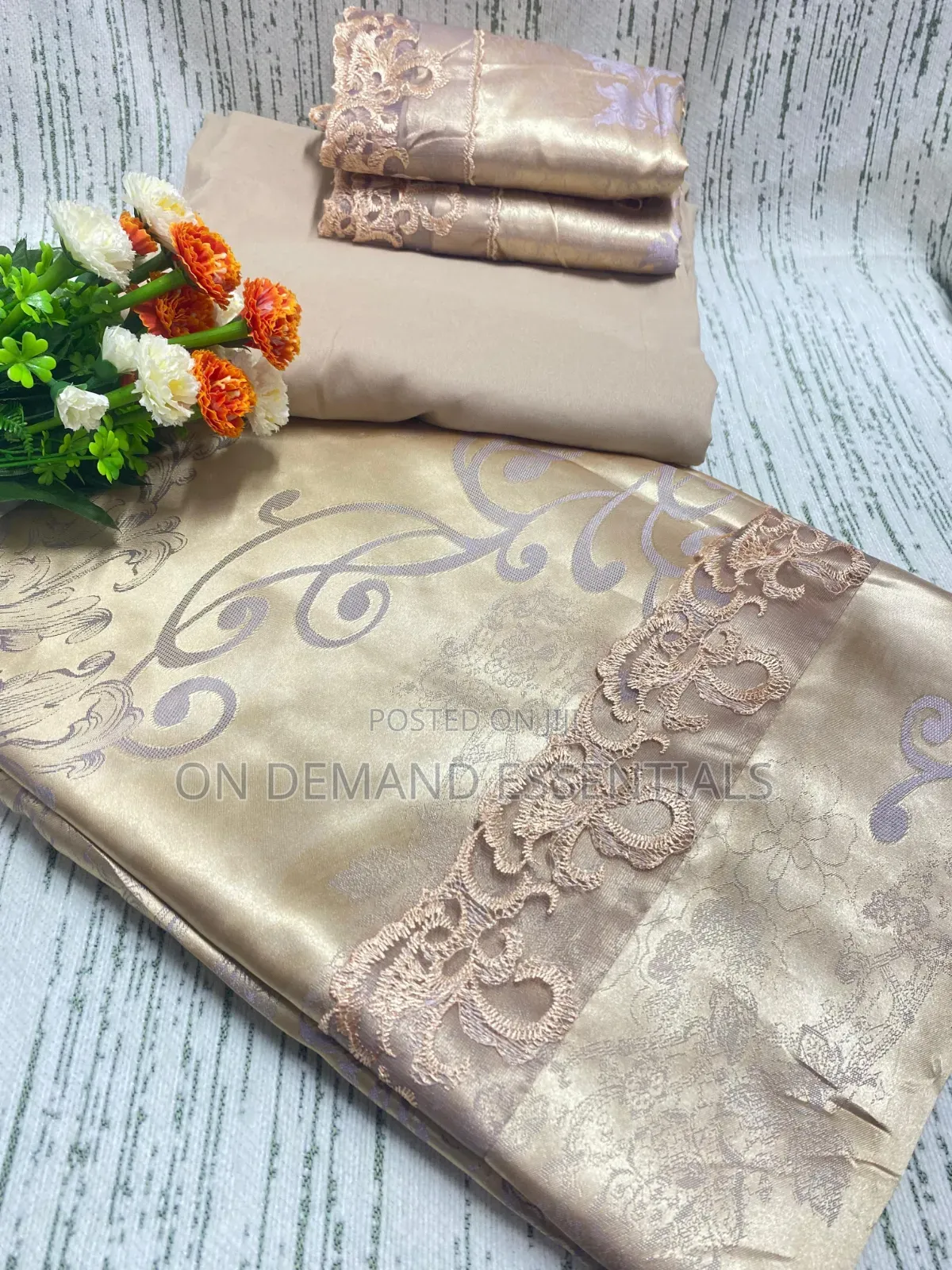 Silk Duvet Cover SetsMaterial - Silk With Cotton Inside