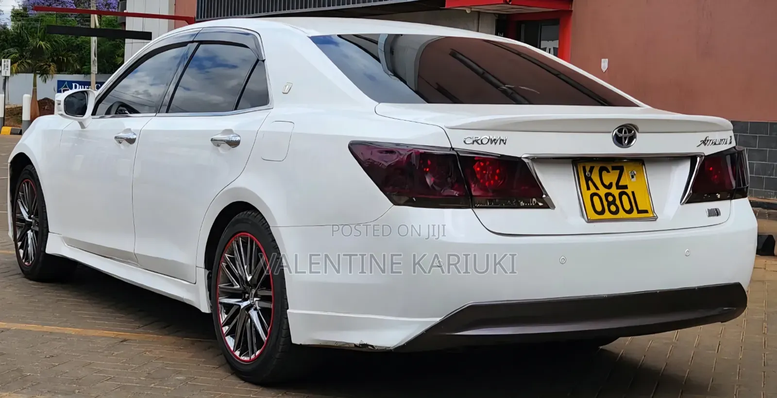 Toyota Crown 2013 White