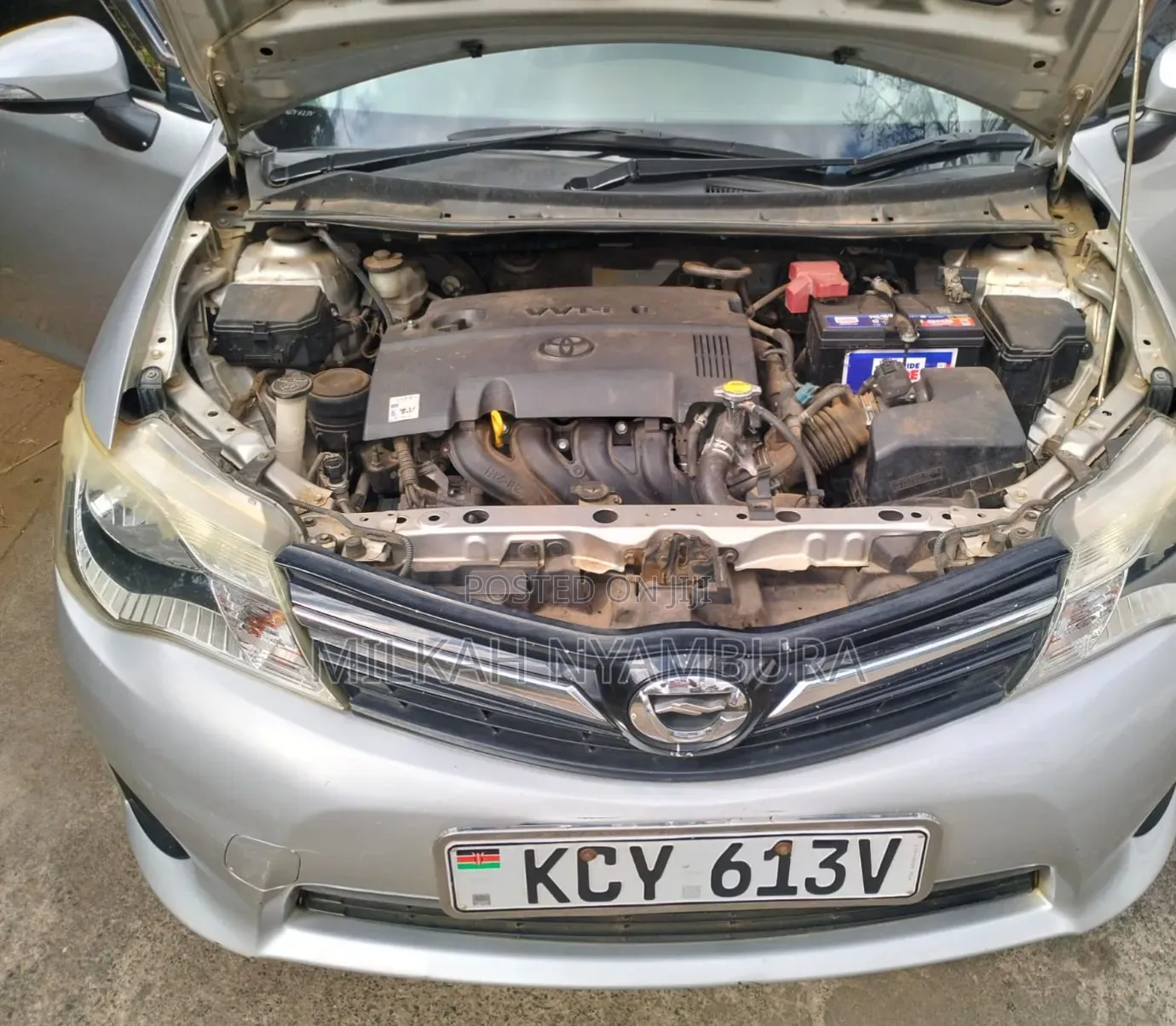 Toyota Corolla Fielder 2013 Silver