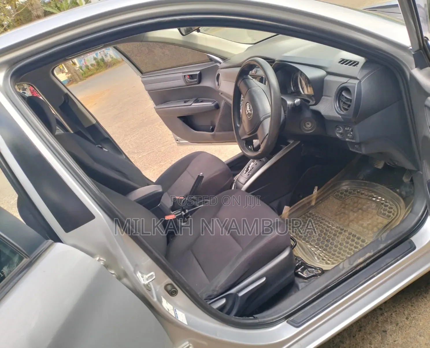 Toyota Corolla Fielder 2013 Silver
