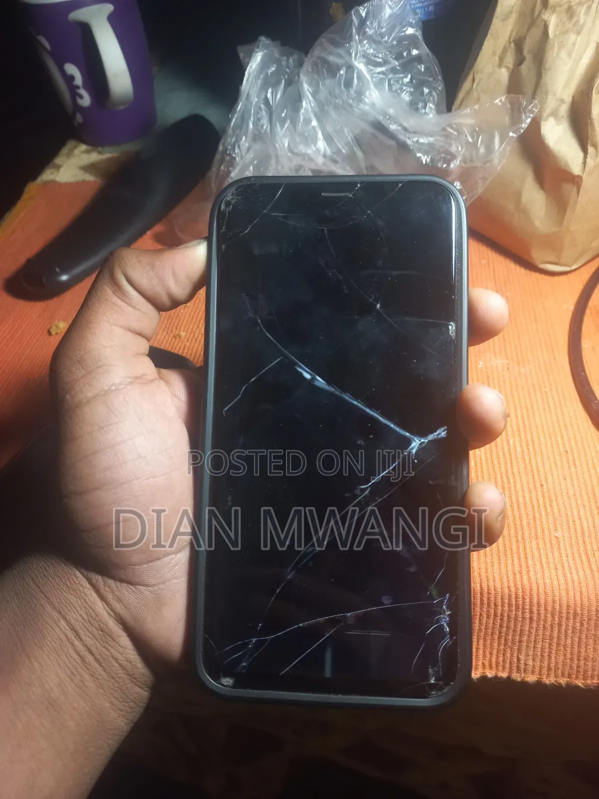 iPhone Xsmax 256 Gb No Face Id and the Screen Is Broken