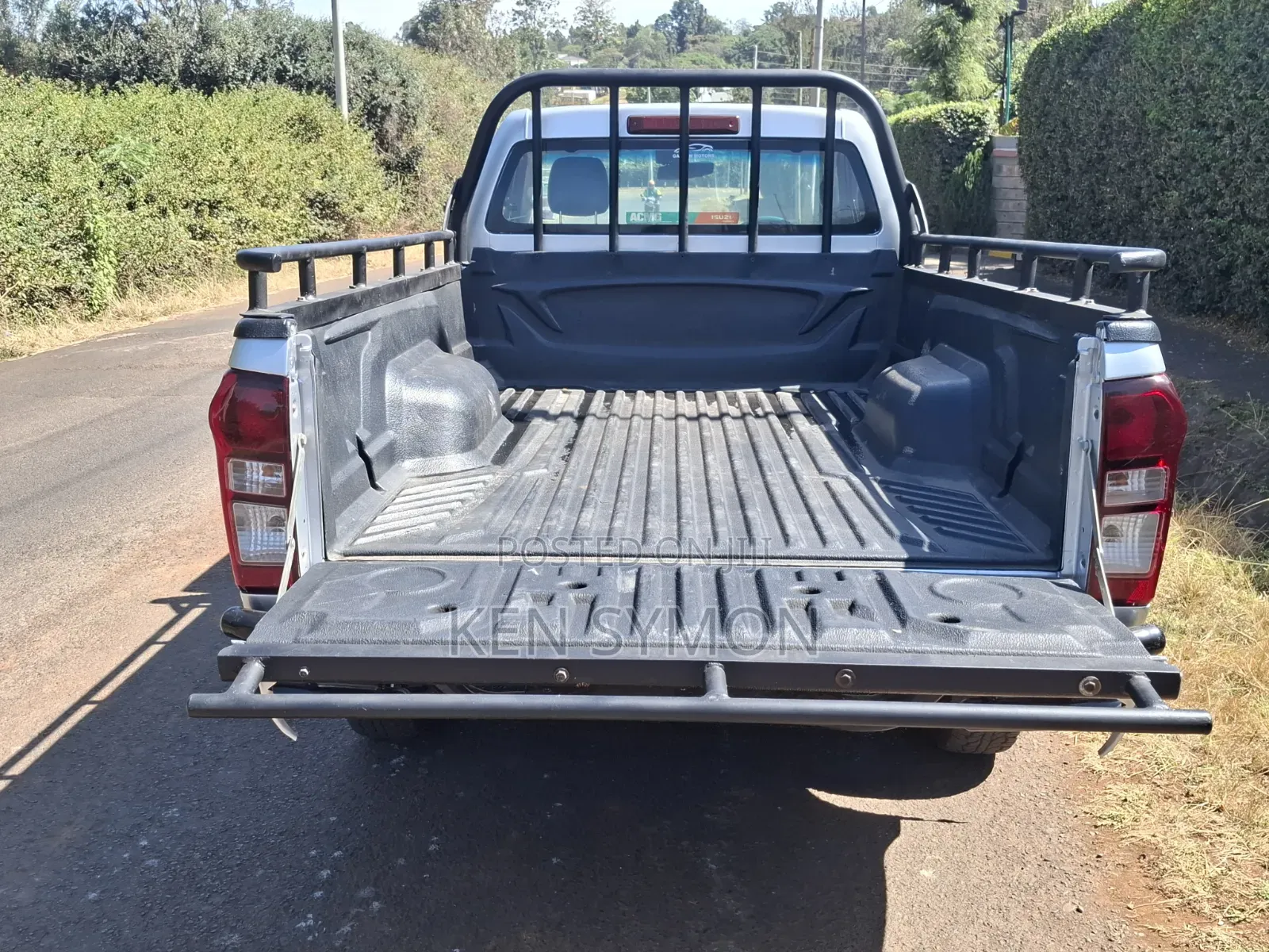 Isuzu D-MAX 2018 Silver