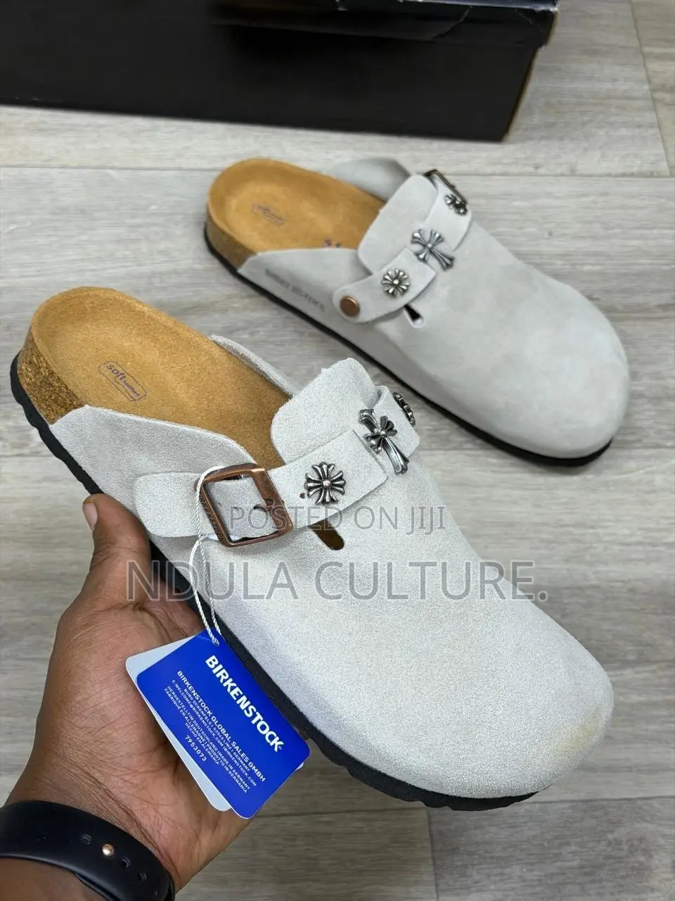 Plain Multi Colour Designer Clogs
