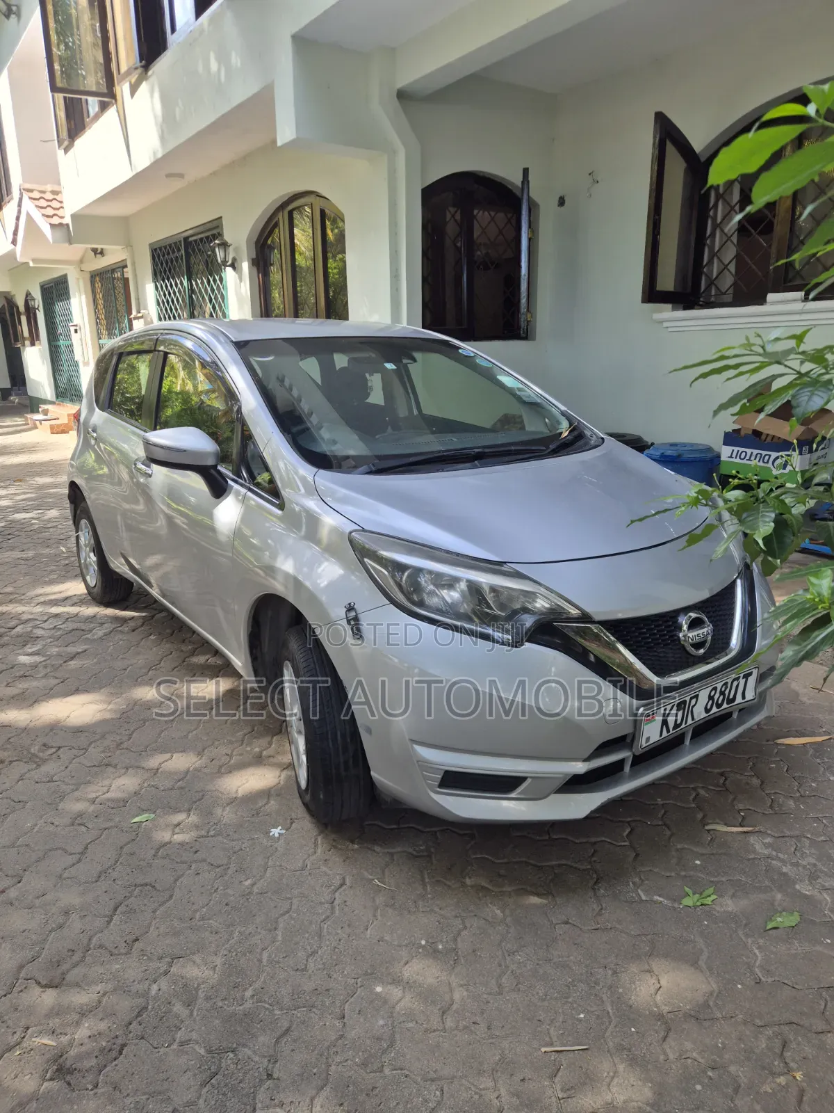 Nissan Note 2017 Silver