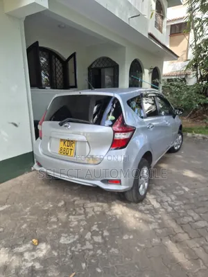 Nissan Note 2017 Silver