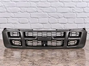 Grille Isuzu DMax 2003/2004/2005/2006 Grey