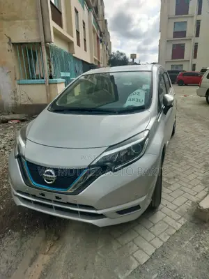 Nissan Note 2020 Silver