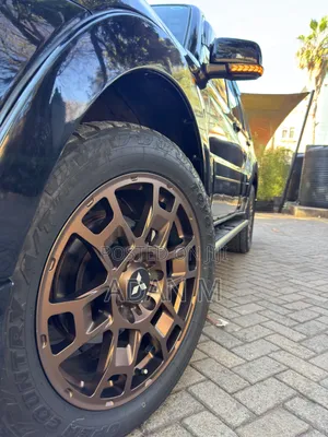 Mitsubishi Pajero 2019 Black