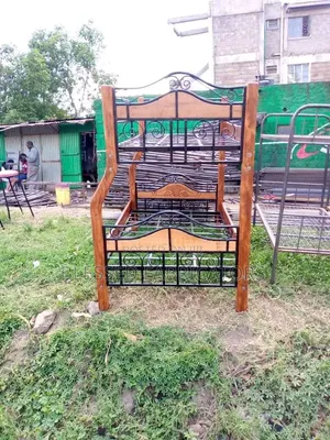 College and High School Bed