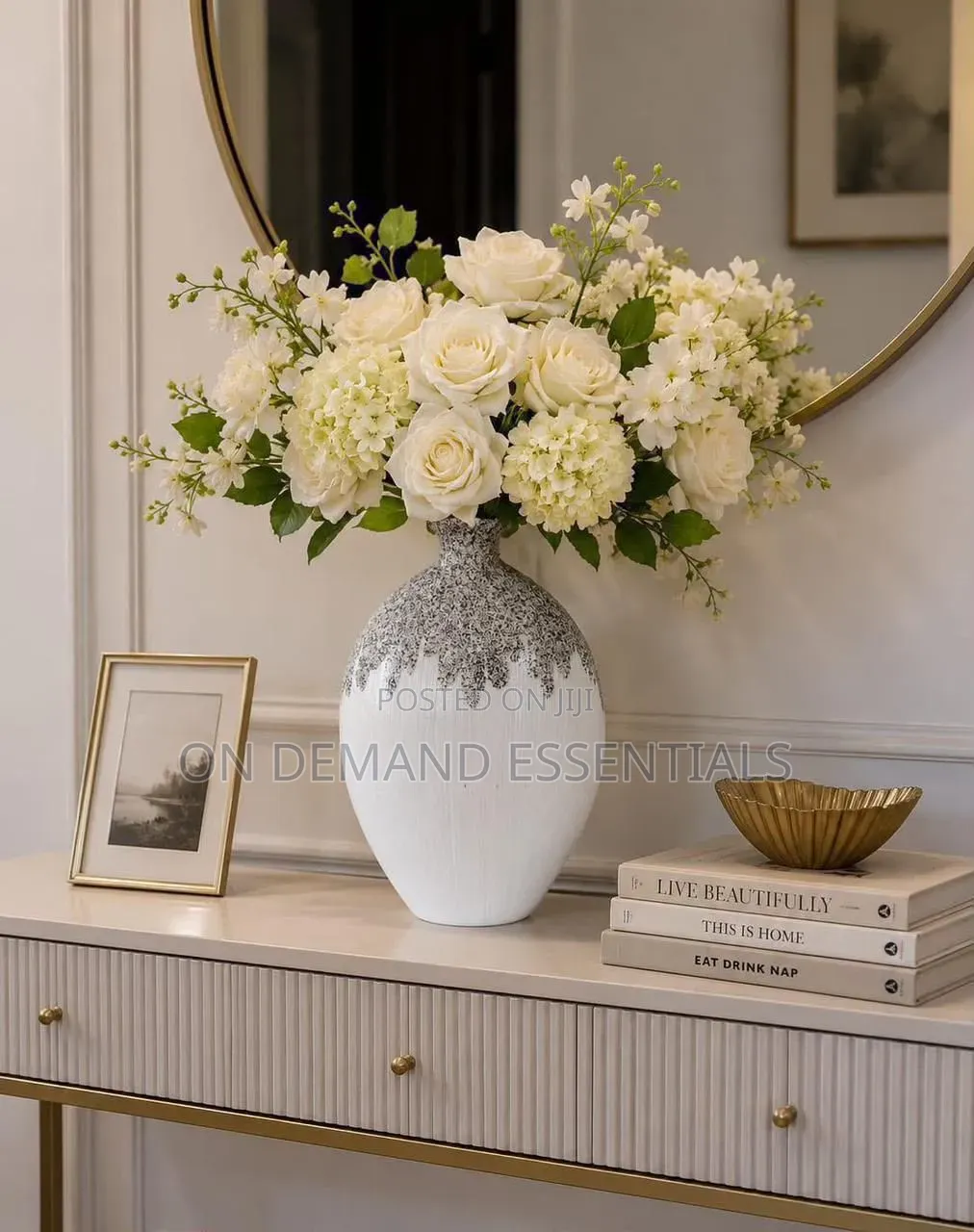 Minimalist Nordic Boho Ceramic Vase for Table Decoration
